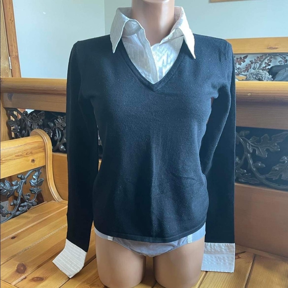 East 5th Collar Sleeve